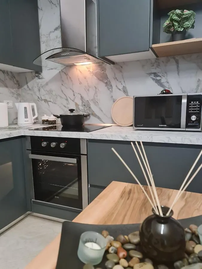 Elad Apartment In Lungomare Vlorë