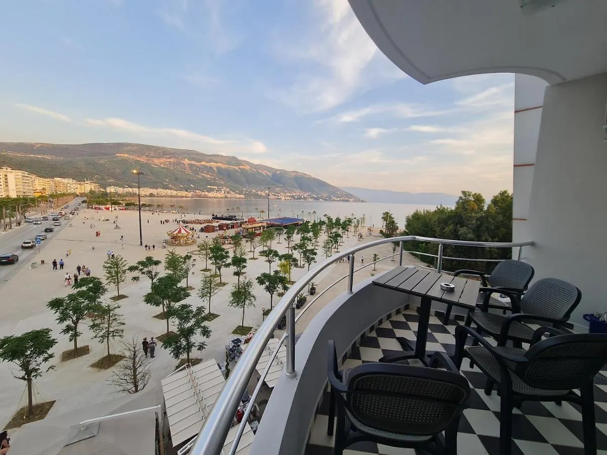 Elad Apartment In Lungomare Vlore 0*,