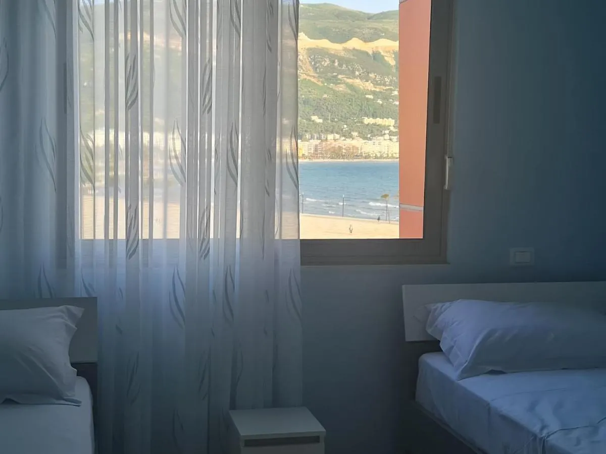 Elad Apartment In Lungomare Vlore