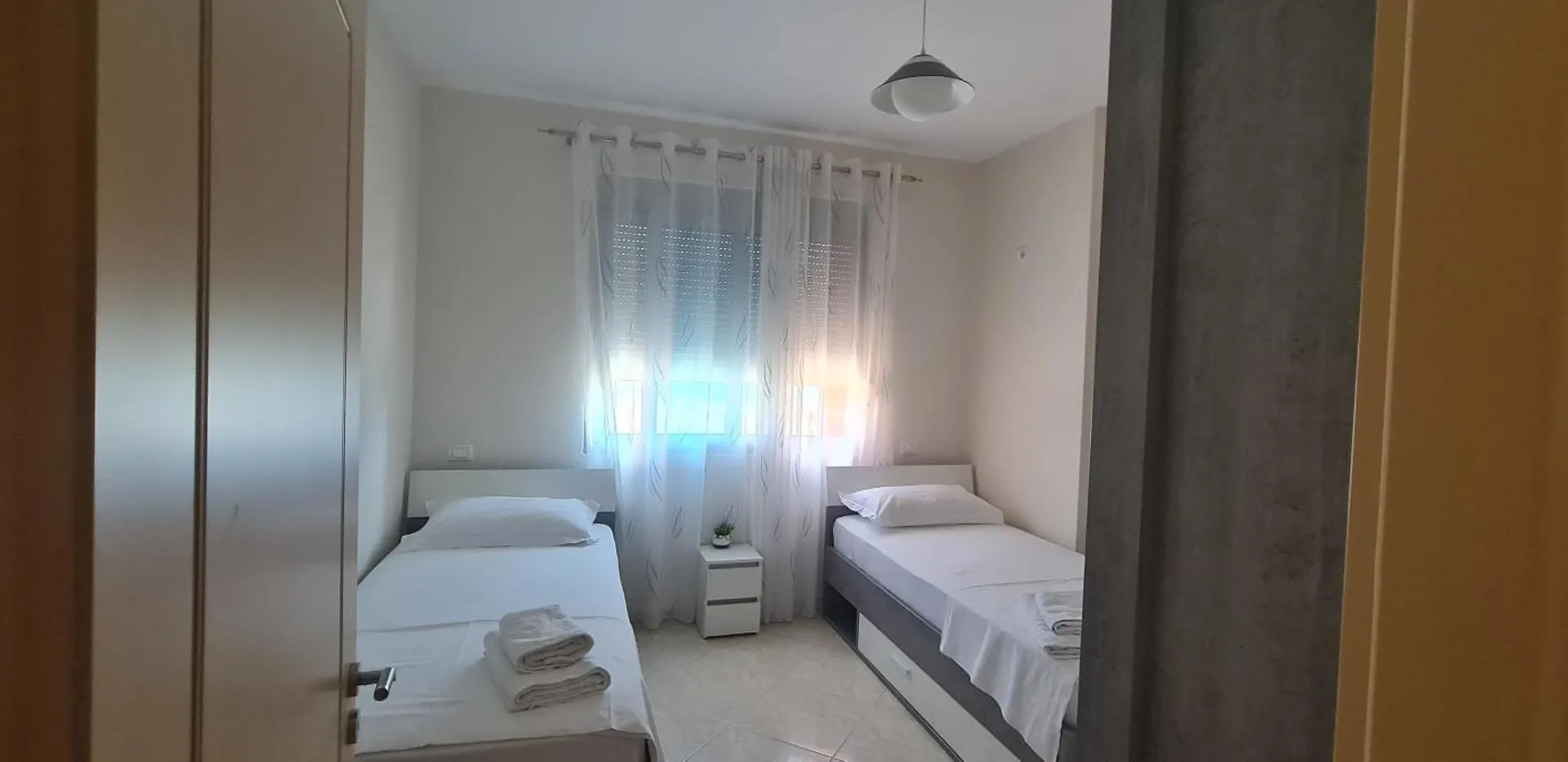 Elad Apartment In Lungomare Vlorë